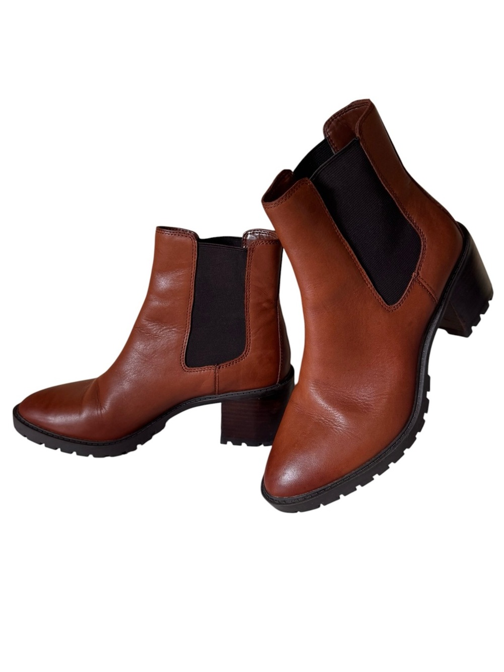 Vince Camuto Cognac Brown Leather Chelsea Lug Sole Ankle Boots Women's Size 8.5